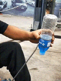 套路|搞笑GIF:新郎,赶紧对着我们笑一个