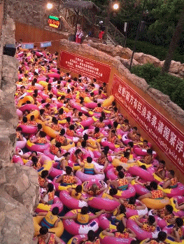 妹子|搞笑GIF：大妈赶紧再尬一段广场舞