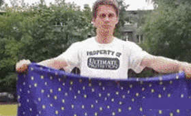 耗子|搞笑GIF：原来这耗子这么灵活吗？不管怎么大都打不死的样子！