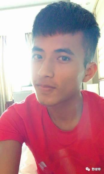 兄弟|身高171，路人王7冠王，他在大学联赛砍个50+信手拈来