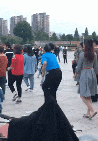 妹子|爆笑GIF: 这样的妹子老司机都喜欢吧~