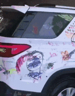 小舅子|搞笑GIF动图：我真的不想亲你，为什么要强求我啊！