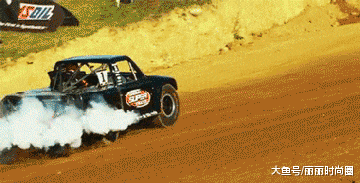 敌军|搞笑GIF：一场大战马上开始，敌军还有五秒到达战场