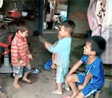 很大|搞笑GIF:哥你这样做我压力很大的