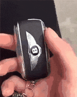 转圈圈|搞笑GIF动图：爱的魔力转圈圈，一圈又一圈