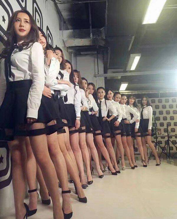 儿子|一个人能自娱自乐到这种地步也是个奇葩中的战斗机