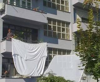 调皮|孩子别调皮，快还给姐姐！