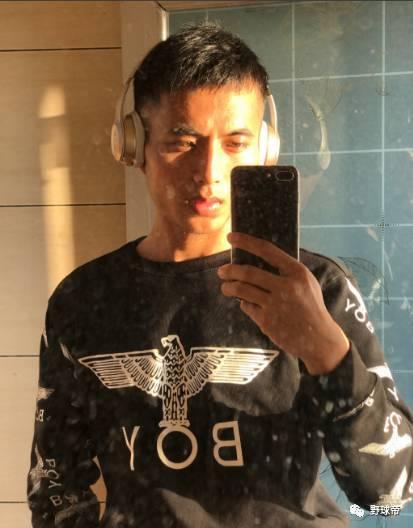 兄弟|身高171，路人王7冠王，他在大学联赛砍个50+信手拈来