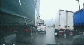 考试|搞笑gif趣图：这正开车呢？你能不能老老实实啊！