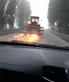 家访|搞笑GIF：美女老师来家访了，熊孩子不知道又犯了什么错