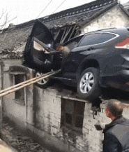 汉子|搞笑GIF：女汉子无疑了！