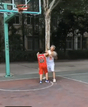 高难度|凡是能做出这种高难度动作的人, 一般都是练过的