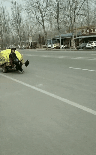 纹身|搞笑GIF：我决定了，马上改行，当一个纹身师去！