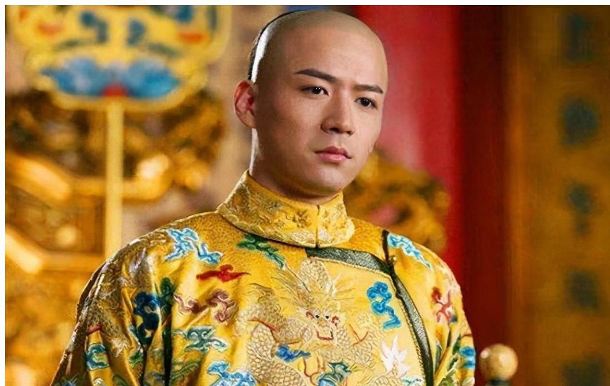 都是皇帝康熙为何要跪拜朱元璋康熙他比我强多了