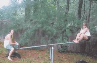 牛车|搞笑GIF：胖媳妇，要用牛车拉回去！