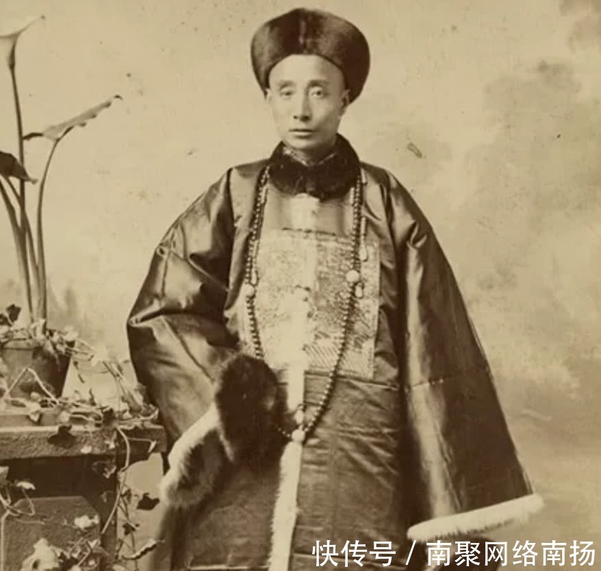 晚清老照片:官员夫人,朝廷官员,山村猎户,乡绅员外!