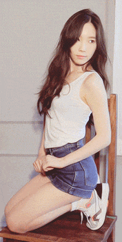 裤子|GIF搞笑趣图：你说你出门怎么也不穿一条好的裤子！