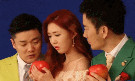 妹子|搞笑GIF:你们这样,妹子是要生气的