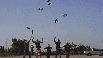 妹子|搞笑GIF：上帝：我让你给我停下！听到没有！