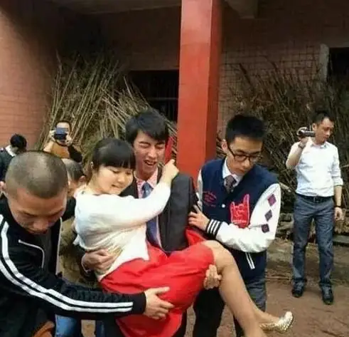 唐僧|搞笑GIF图:猴子,你是来尴舞的吗!唐僧在找你