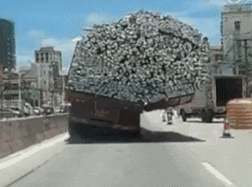 哥们|搞笑GIF：哥们，你这是在哪打球啊，我要和你比赛一场。