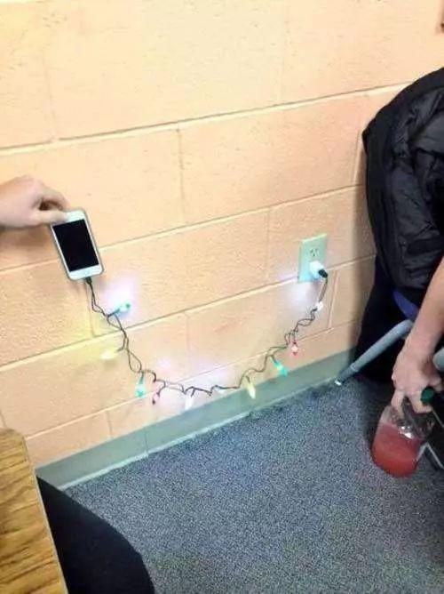 老板|「小息妹讲笑话NO.404」骚年你很吸睛啊