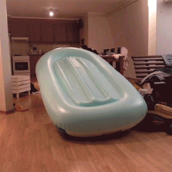 孩子|搞笑GIF:这睡衣不错