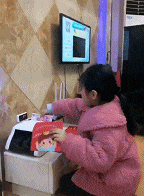 肛肠科|搞笑GIF:这技术一个月开多少钱合适?