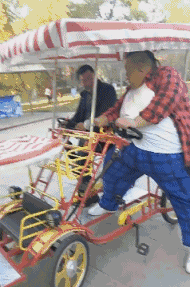 伴郎|大哥，咱不走了成不？我怕车受不了！