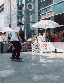 中经|搞笑GIF:妹纸怎么突然害羞了,搞的我都不好意思了!