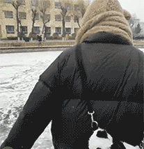 妹子|搞笑GIF：哥们，不就是结个婚吗？咋这一脸的不情愿