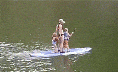 天都|搞笑GIF趣图: 估计这几天都会做噩梦吧！