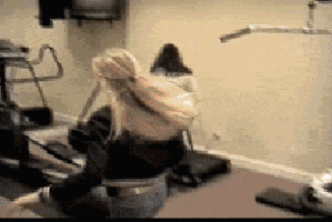 妹子|搞笑GIF:妹子,下次别调得这么快