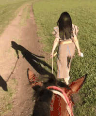 妹子|搞笑GIF：妹子的功力好深厚