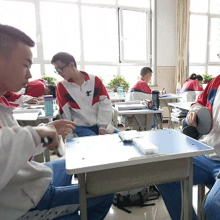 炎炎|搞笑GIF：每日一发，炎炎夏日博您一笑！