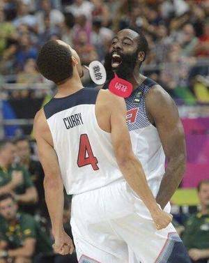 手势|GIF动图集锦：当一个社交达人不容易，要记住这么多手势