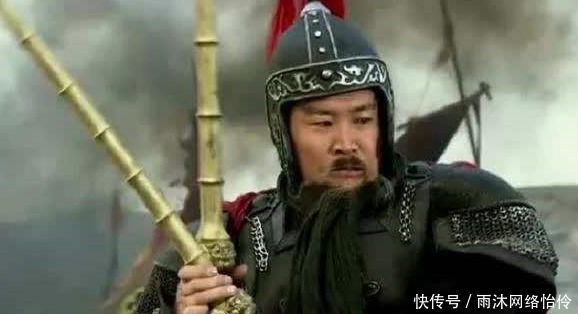 呼延灼之所以会被称为双鞭,是因为他善于使用两条水磨八棱钢鞭,因此得