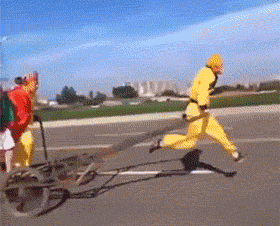 司机|爆笑GIF图：开车不摸腿的你，是个好男人但不是好司机！