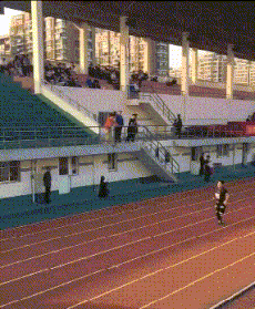 多人|搞笑GIF趣图：还是第一次见健身房里面有这么多人