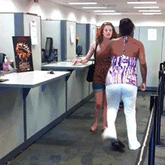 喇叭裤|搞笑GIF趣图：这种喇叭裤有多少80，90的回忆？