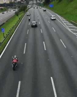 兄弟|搞笑GIF趣图:妹纸你这是练的什么神功?好腰力!