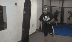 老丈人|【笑话】：老丈人太过份，处处给我下套，不反击一下是不行了！