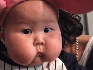 妹子|搞笑GIF：降龙十八掌，我已经练到第十掌！！！