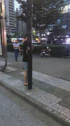 老子|搞笑GIF图:老公的小情人哭了,我该怎么办才不会挨骂