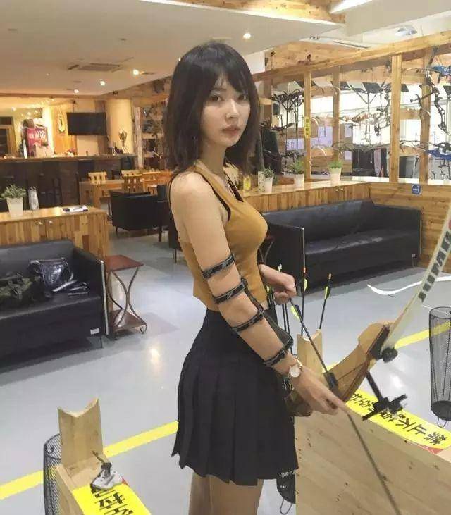 段子|搞笑gif：自从女朋友学会了射剑，我就从来没放心过