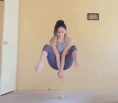 妹子|GIF:姑娘这身绝活太厉害了