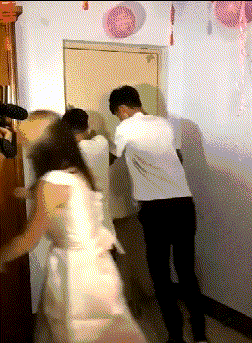 丢人|爆笑GIF: ?狮子你丢人不,居然如此没尊严