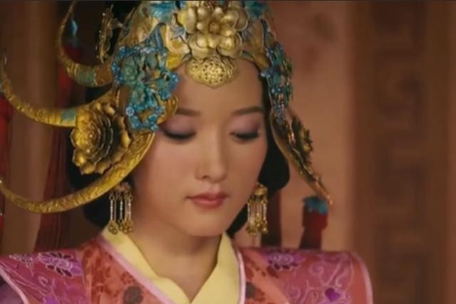 剿灭娘家的武则天第二穷兵黩武被宗主国毒杀的西夏小梁太后