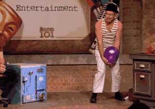 安吉丽娜|太凶残了国外反人类一键素颜APP千万不要在国内上架心疼安吉丽娜