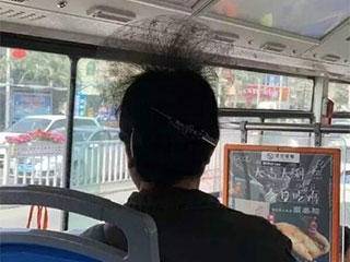 车里|新娘有点意想不到的魁梧,背的时候卡在车里了